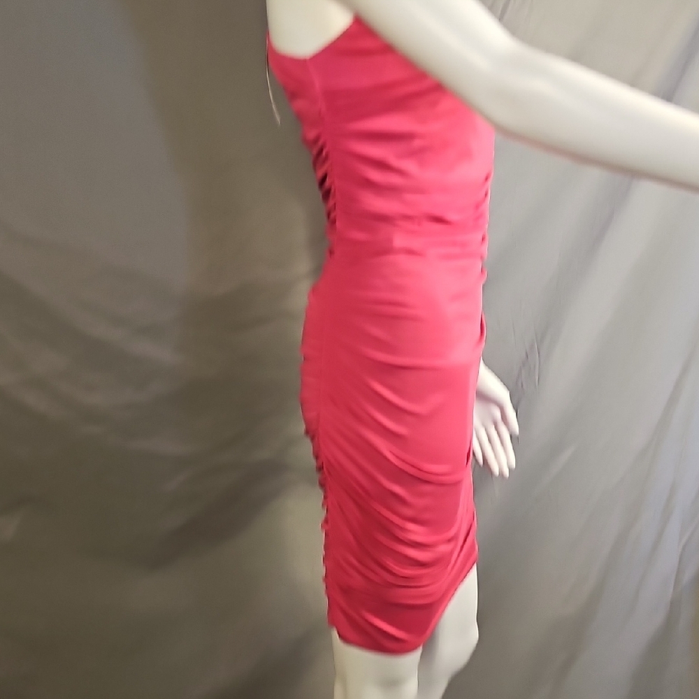 Pretty Garden Elegant Pink One-Shoulder Dress - Picture 3 of 6